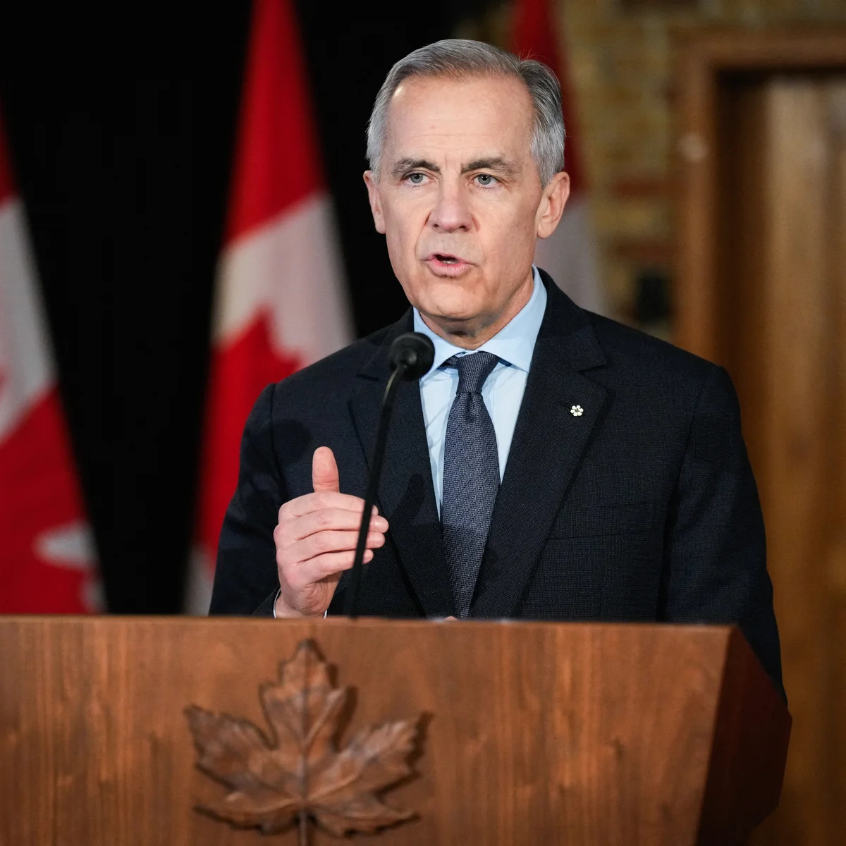 Tarify ako zbraň: Trumpova 100 % hrozba prinútila Kanadu ustúpiť od Číny